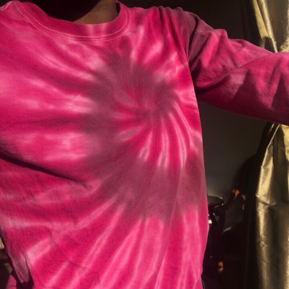 Vintage Pink tie-dye shirt